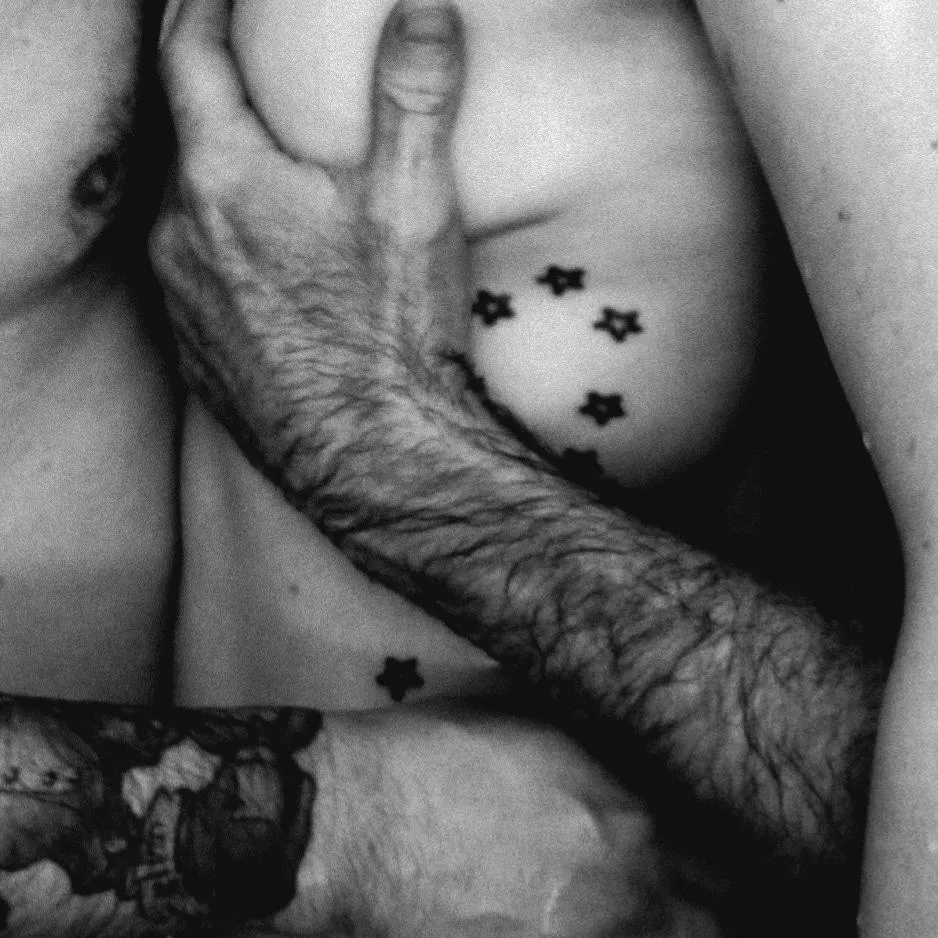 Sharing is caring posted by NakedFun8382