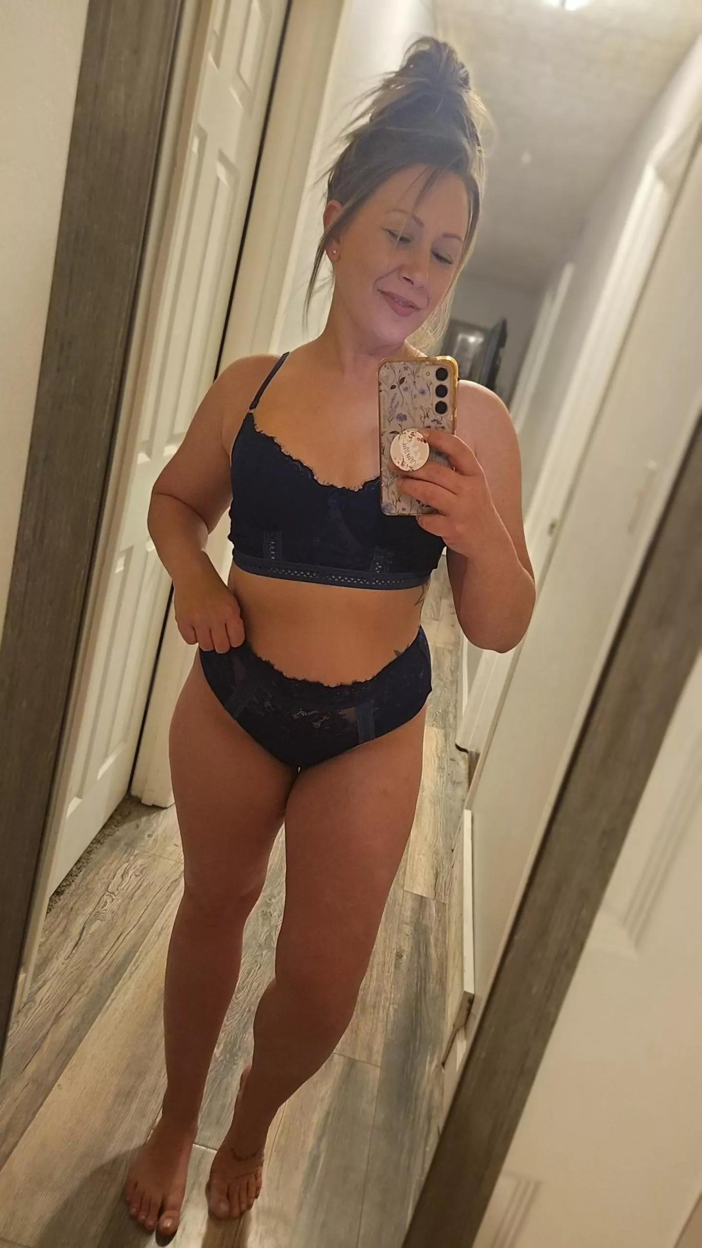 Should I take it off for you? Msbritty2 posted by Ms_Britty