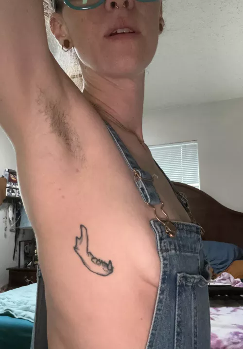 take a whiff 😏 by redhotpearlx