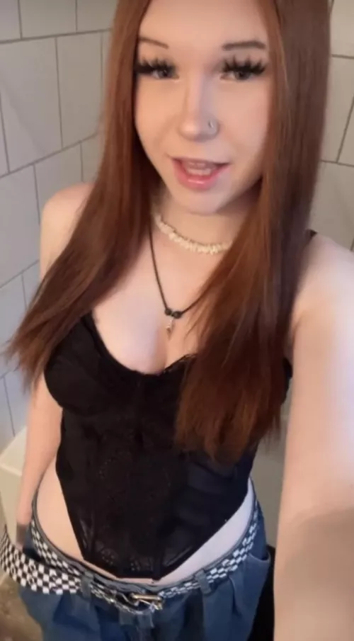 This is how I look at you when I want to get fucked by Rhyan_Mckenna