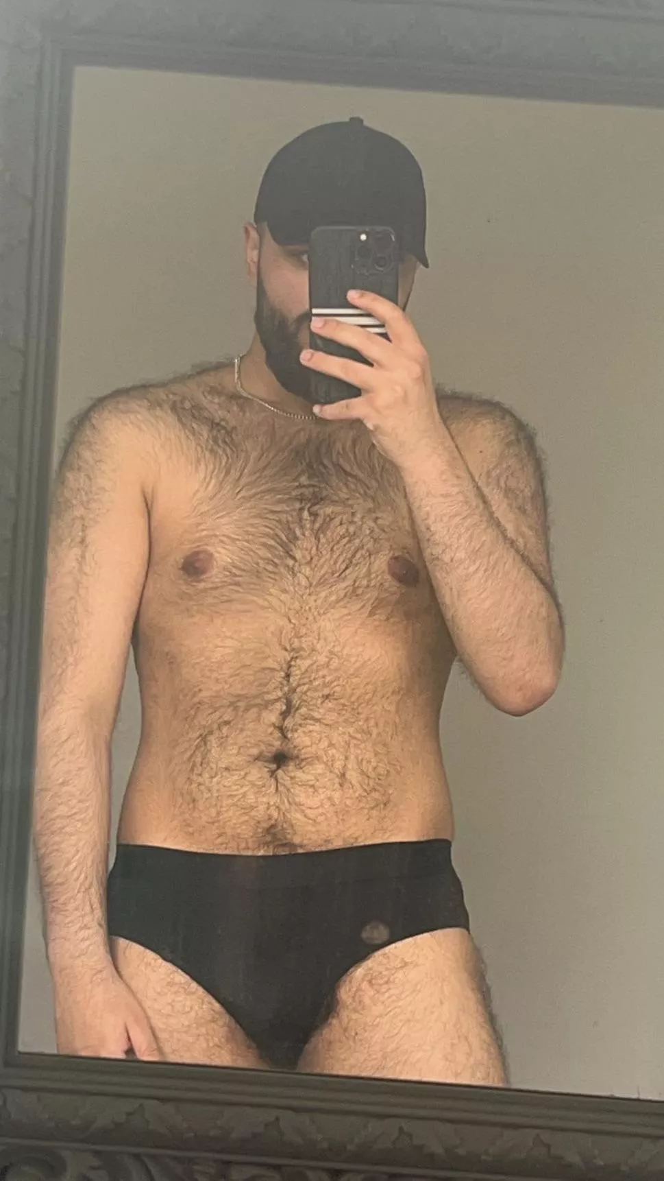 This otter needs some attention 👅 posted by Jay18-18