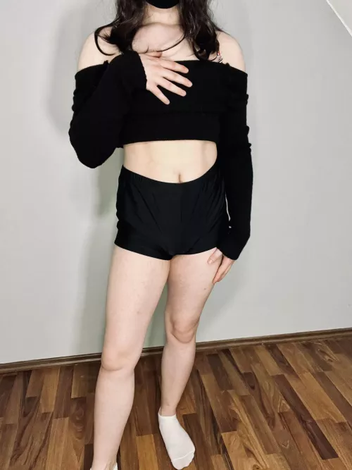 thought I looked cute in this🖤 by swallowingbunny