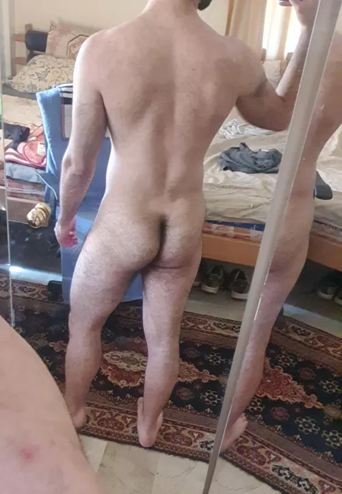 would love a roommate lol by jackhemmingz