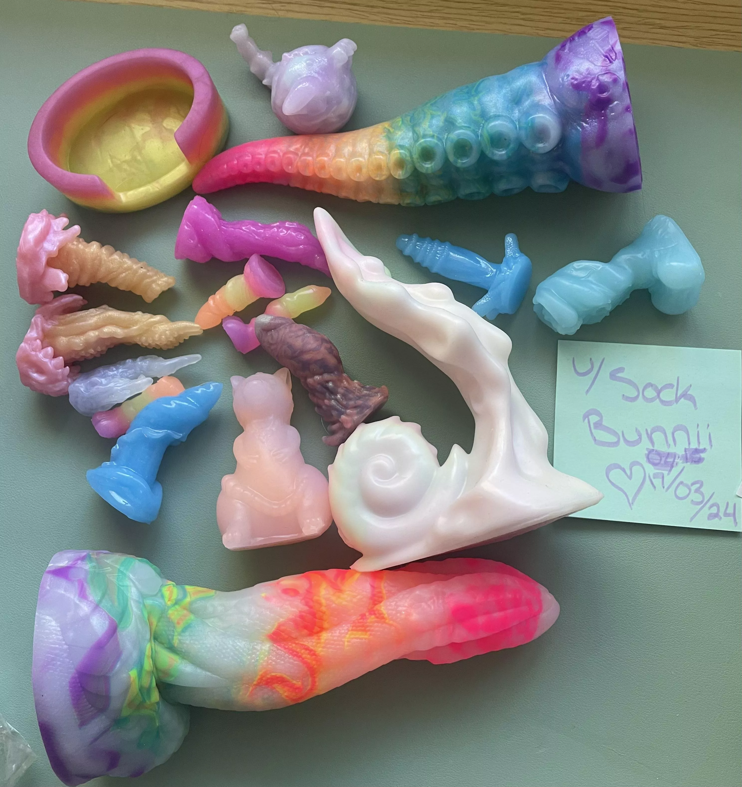 WTS - Dongs, Teenies, and Squishes 💕 posted by SockBunnii