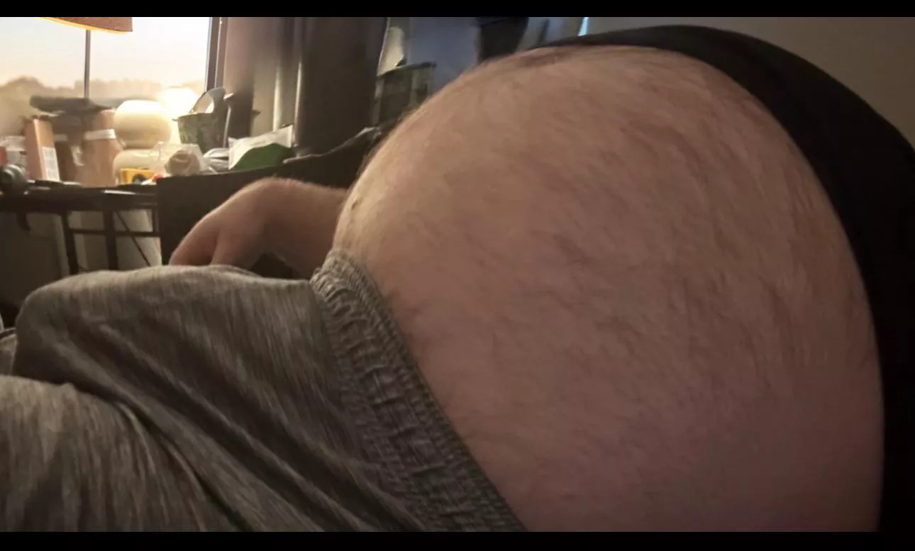 (40) my tummy hurts posted by jpishungry