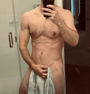 43 (m) want to show it all posted by Hefty_Dig_8249