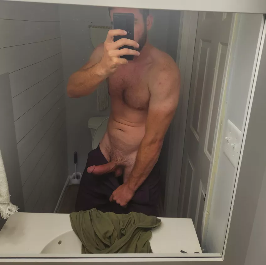 Brand new here... 👋🏻👋🏻 do I fit in? posted by NewlyDivorcedBWC