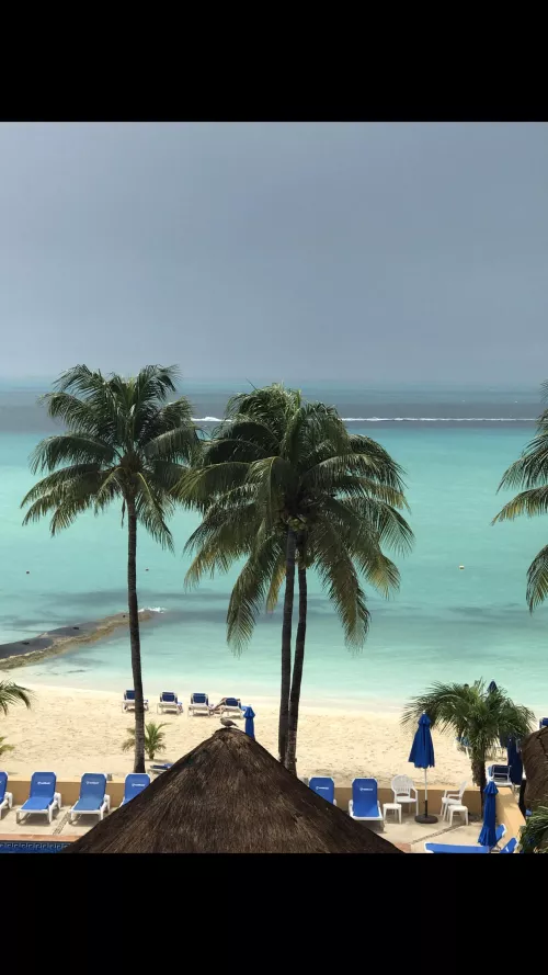 Isla Mujeres, Mexico by B_Bunnyyyy