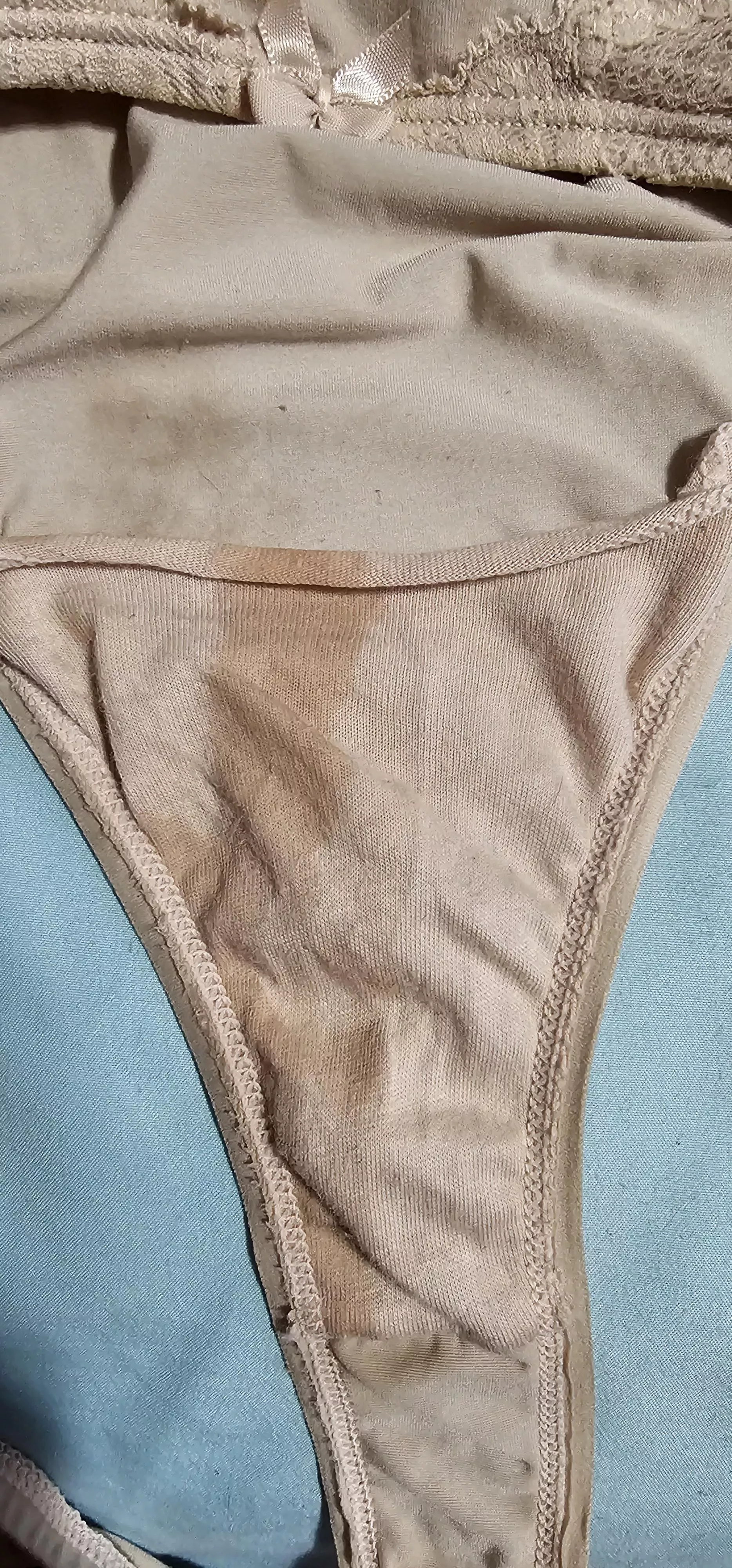 Little play time this afternoon. posted by DumpTruckBigBooty