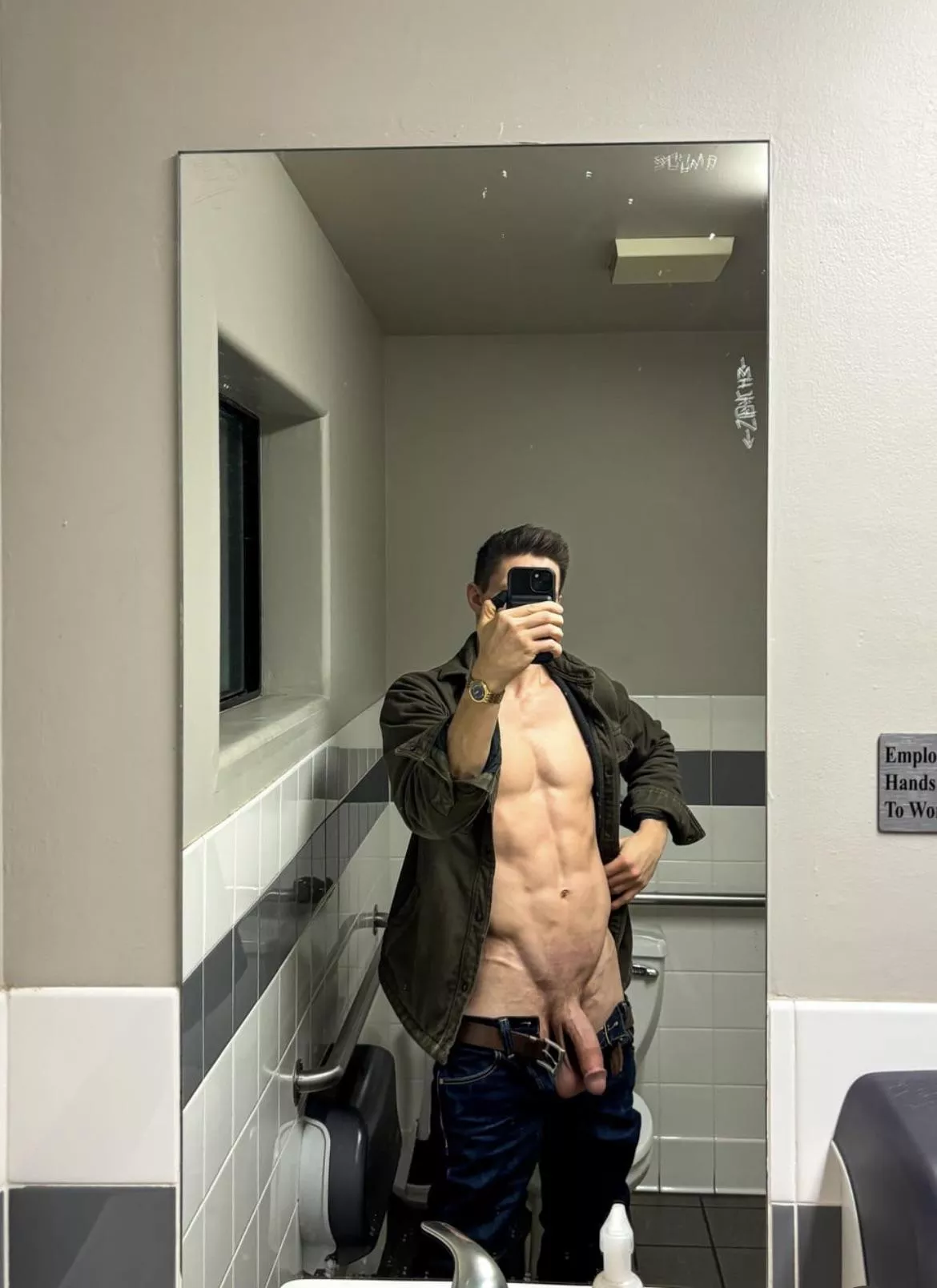 Out in public, what do you think? posted by redneck-whitecollar