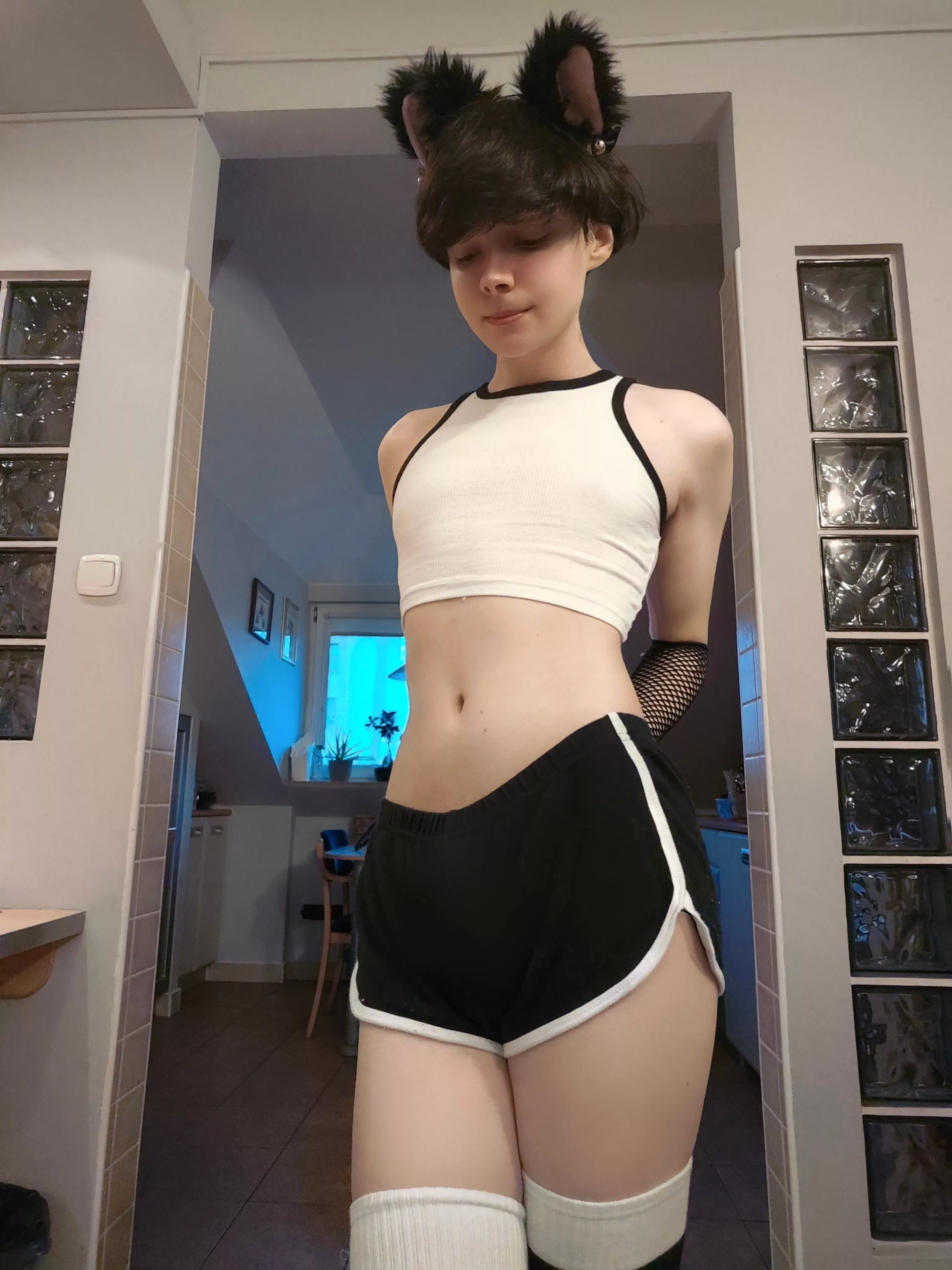 Peak masculinity :3 posted by MaxHamster69