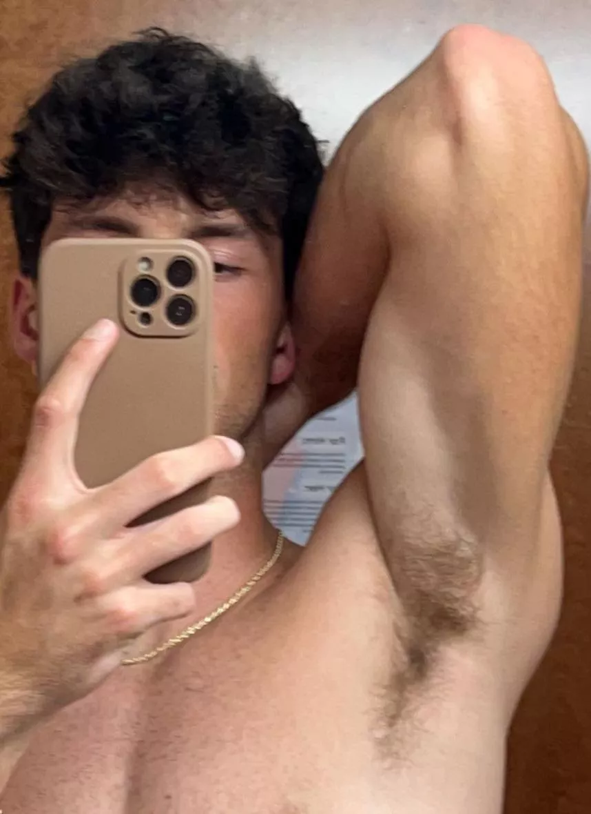 Sm a pit pic for my snap bro posted by FlexWithMeBro