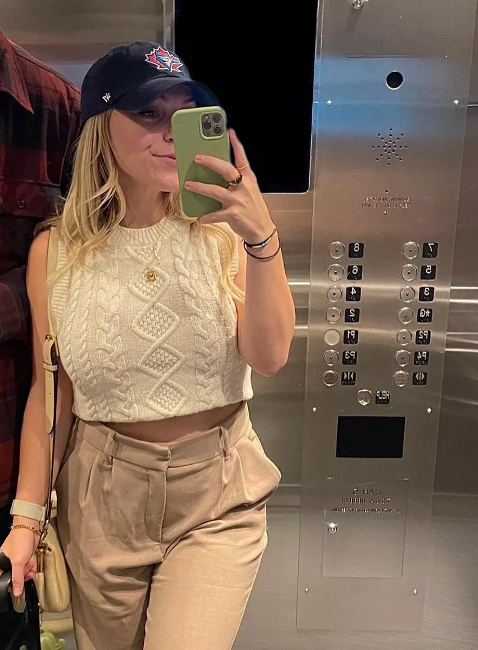 Sweater puppies posted by JustLook15