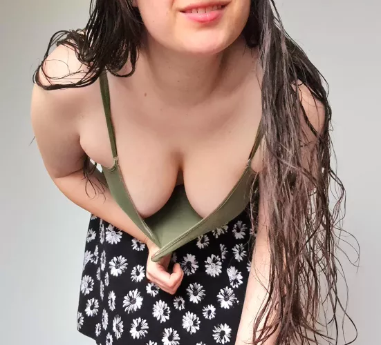 Wet hair, don't care by BrightFemDom