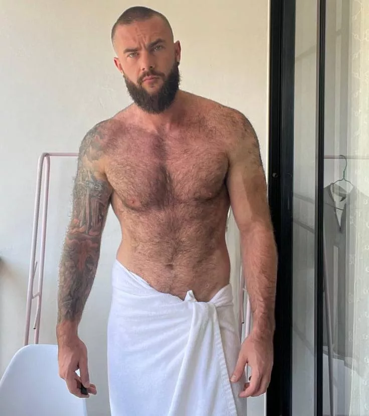 What is it about it that make you hypnotize and go crazy for it ? posted by bwarren106