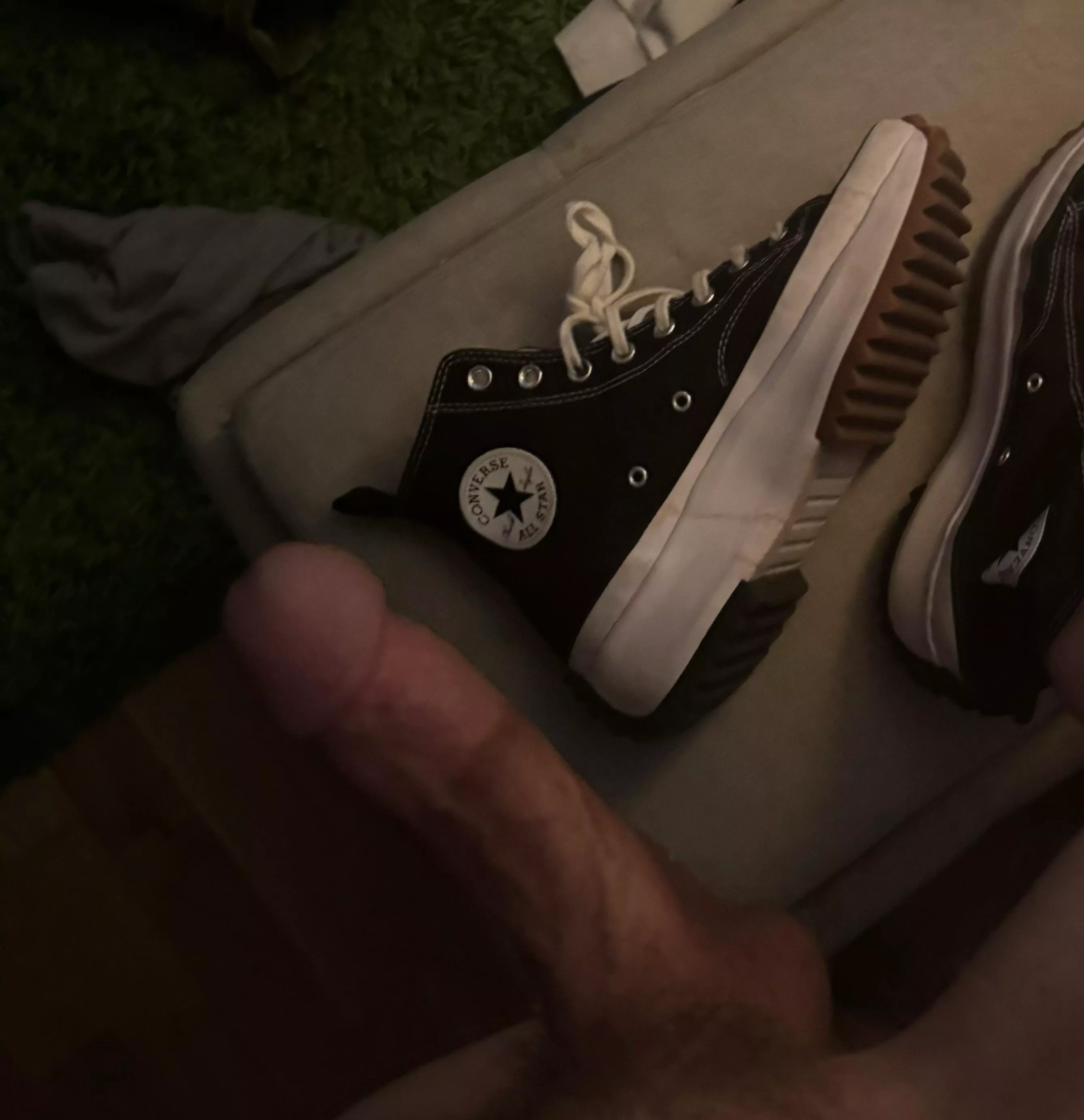 (24) who feels like sucking posted by Round_Process8135