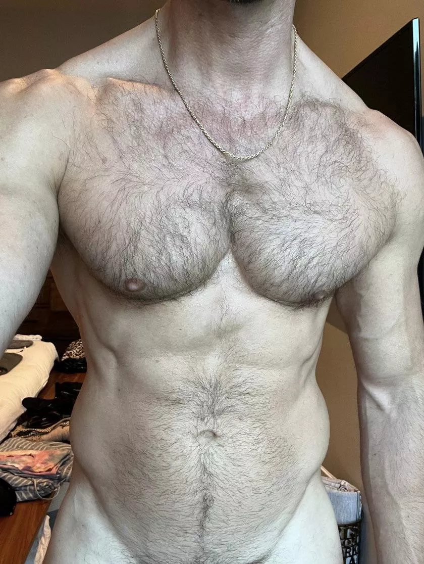 34 alpha daddy looking for a slutty boy with abs to serve me well posted by Miserable_Reason_162