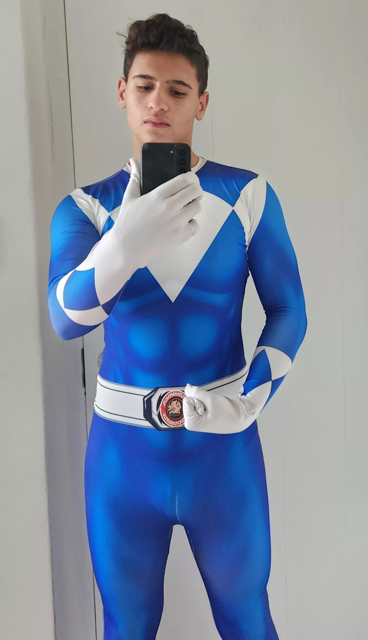 A while back I asked for input on what to wear for purim so here's an update: I went with blue ranger posted by throwawaygayqna
