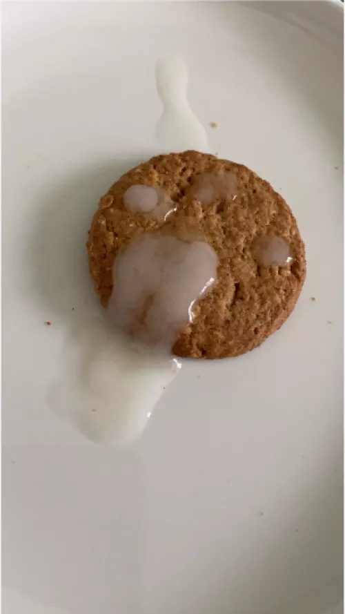 Any Cumsluts wants this 🍪 by Damonready