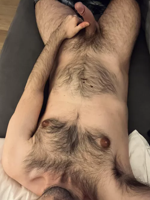 Can’t sleep with this boner, any ideas? by hairycub32