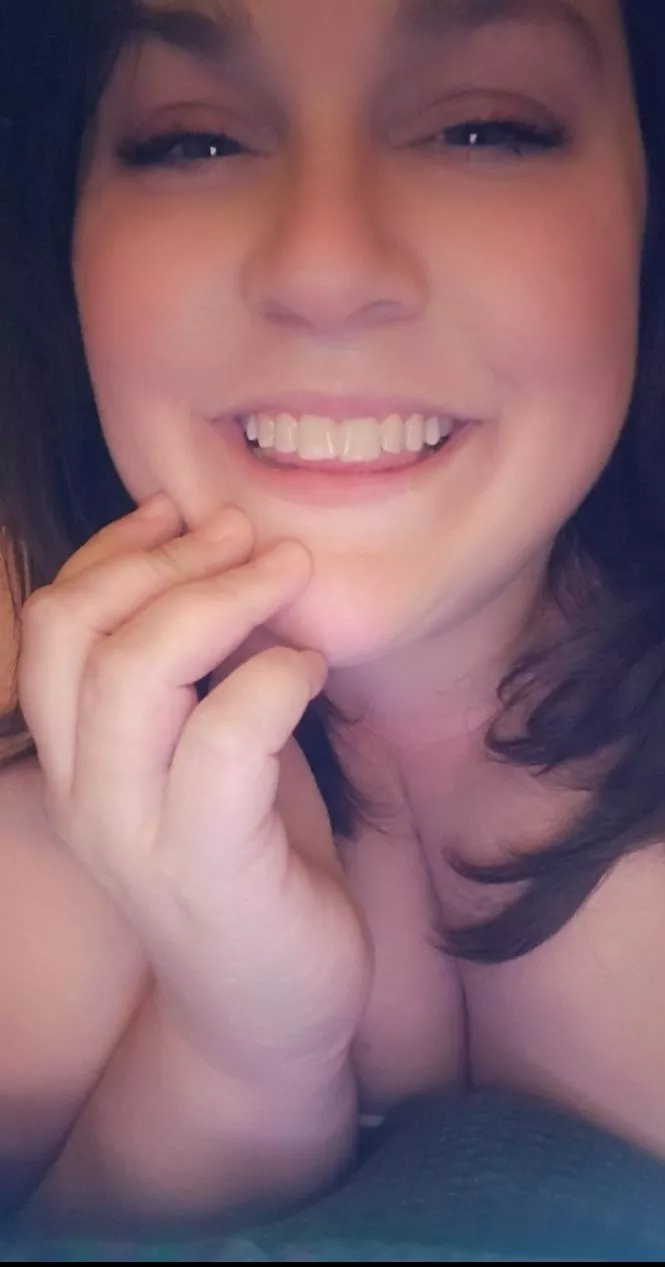 Cheesin' posted by SillyRabbitI2I