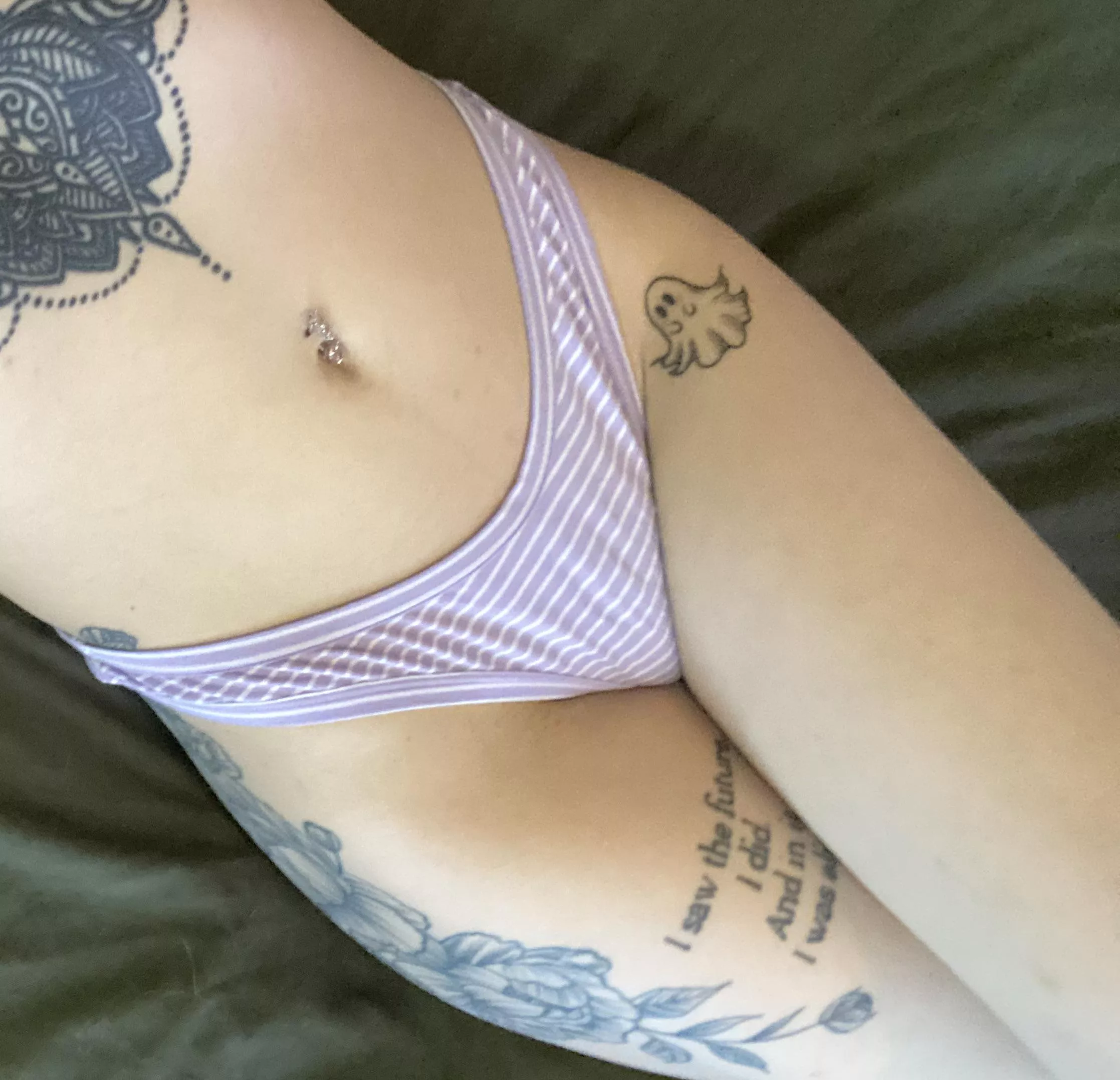 Cute purple thong posted by nottheghxst