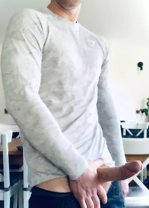 Dad of 2 [44] Say hi if stopped to look by Zealousideal_Way7677