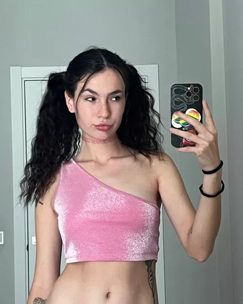 do you like my curly hair, you can pull it while fucking me. Not too hard tho! by sow_wild_oat