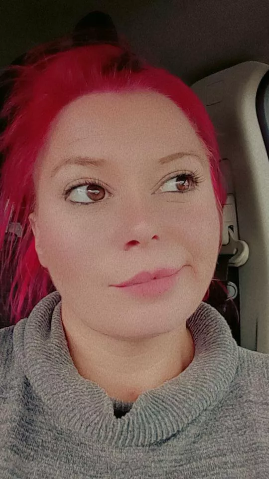 Follow my ig and checknout my other accounts on my ig @little_exotic_red88 posted by Prettypinkkitty24