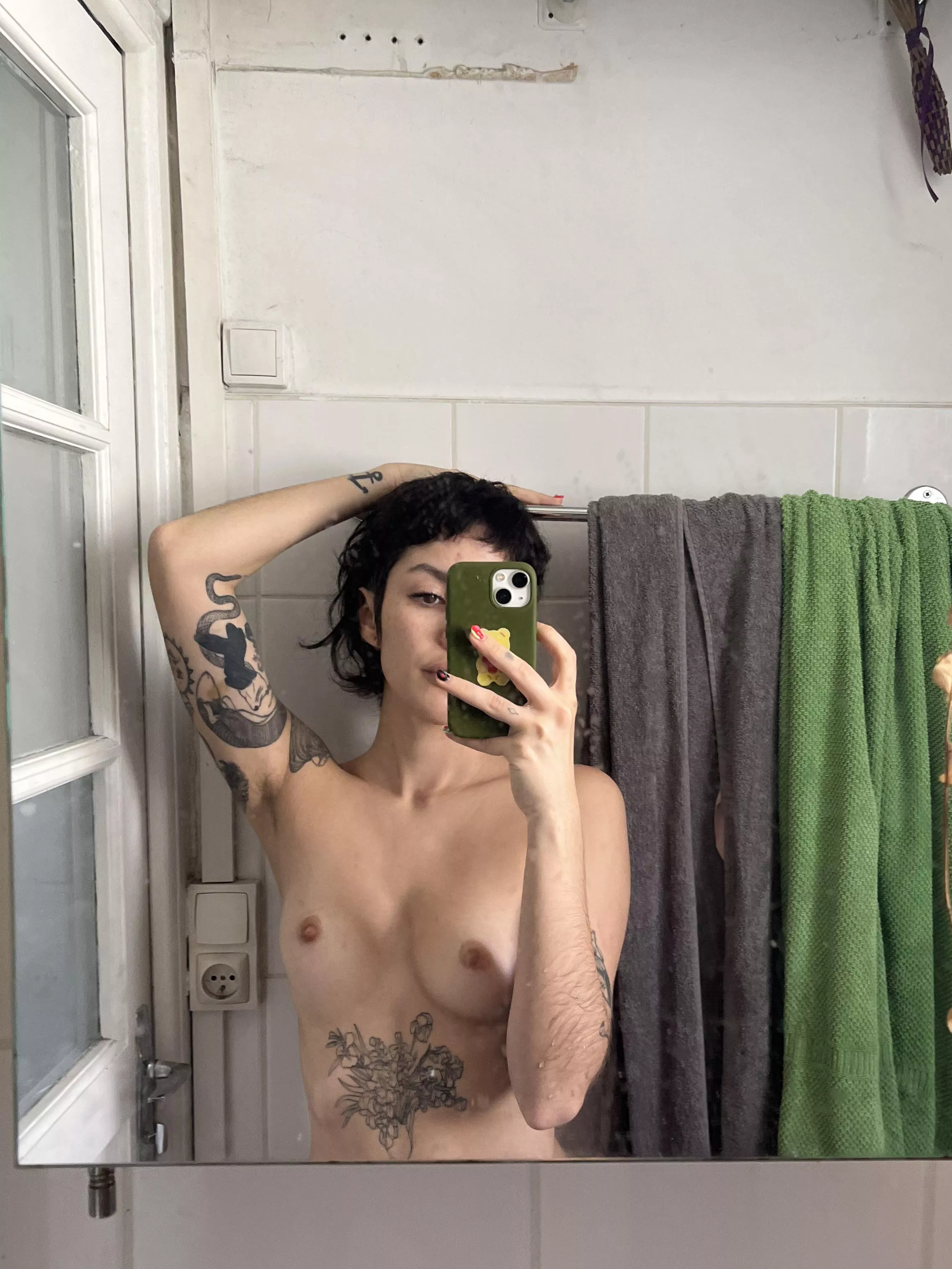 god i’m horny 😮‍💨🌀 posted by hellosofi