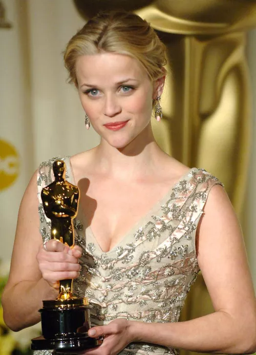 HAPPY BIRTHDAY REESE WITHERSPOON~! Pictured here at the 78th Academy Awards, she turns 48 today. by JKREDDIT75