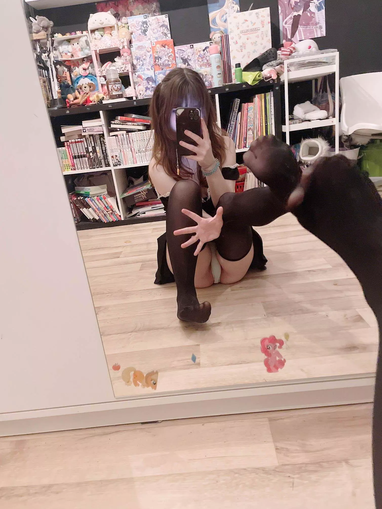 Have I been a good little girl? posted by goldenpupu