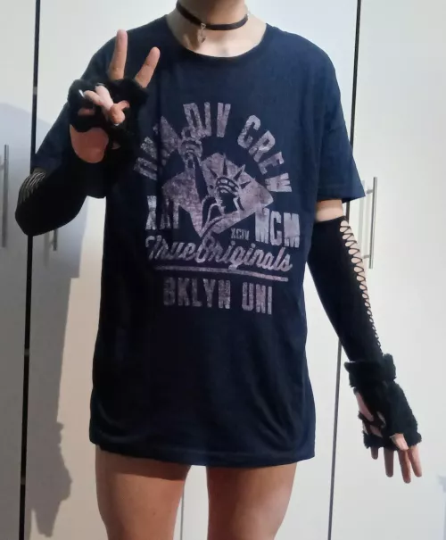 Helloooo everyone ☺️ by 4Peach1