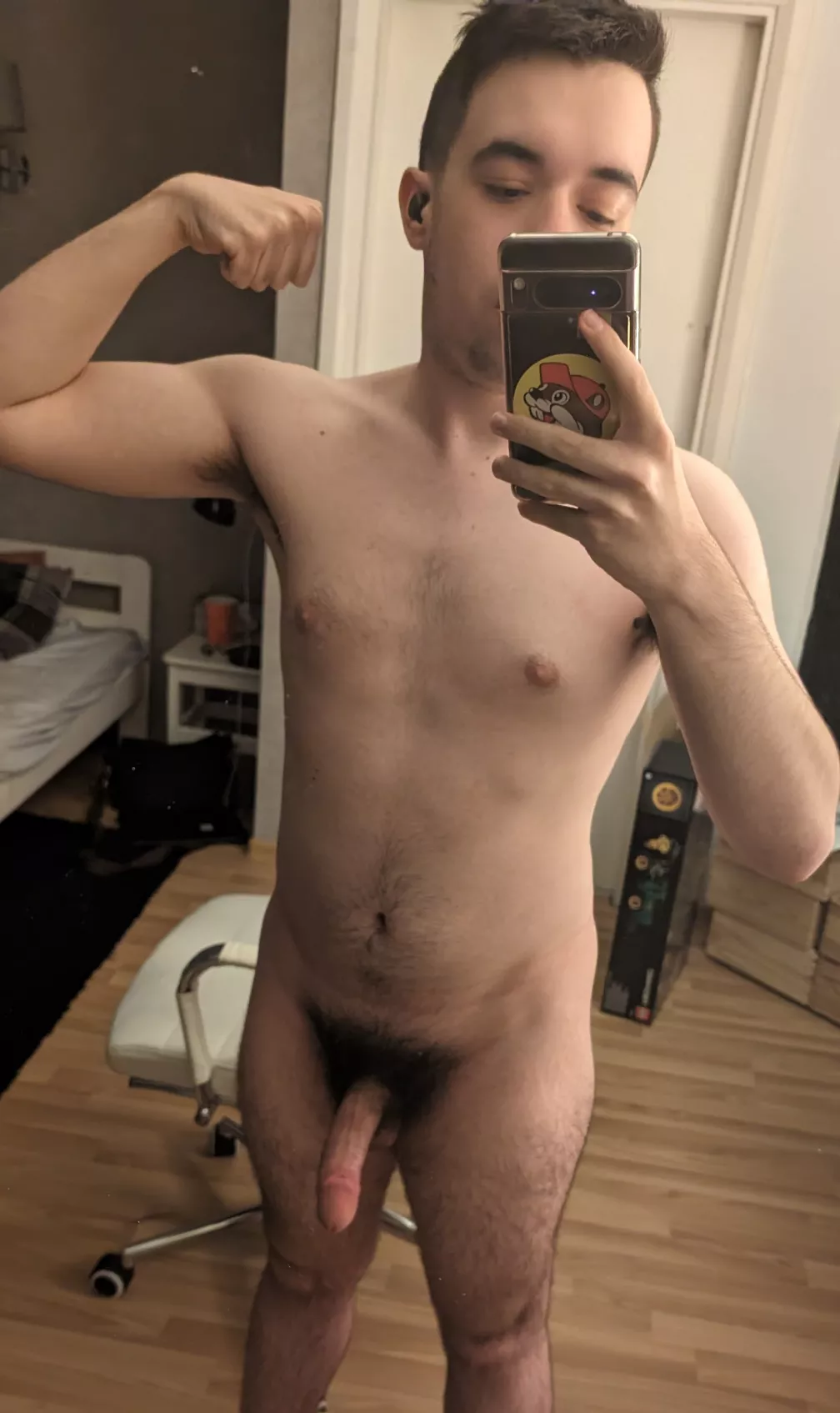 Hey :)  posted by WalkerHorrorGayBoy