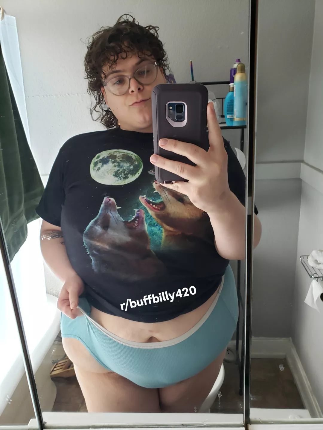 Hope you like curly haired brunettes 💕 posted by buffbilly420