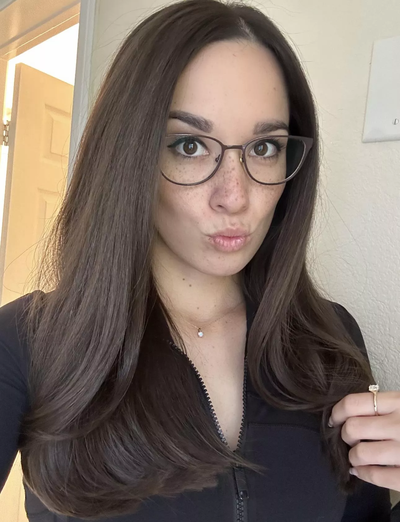 I like how my hair turned out today.  posted by AlanaAraya