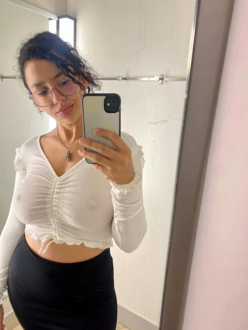 I look so hot with this top by gabby_stimulus