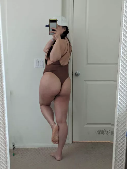 I've been so obsessed with this brown I have it in everything by yribbedvs