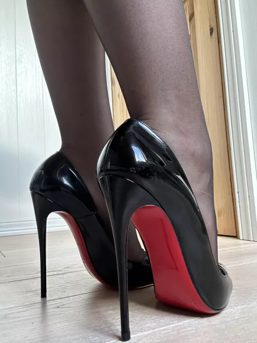 Louboutin heels by Footish_ann