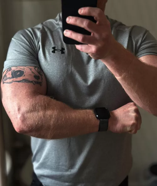 Lowkey flex by _TtTToriginal_