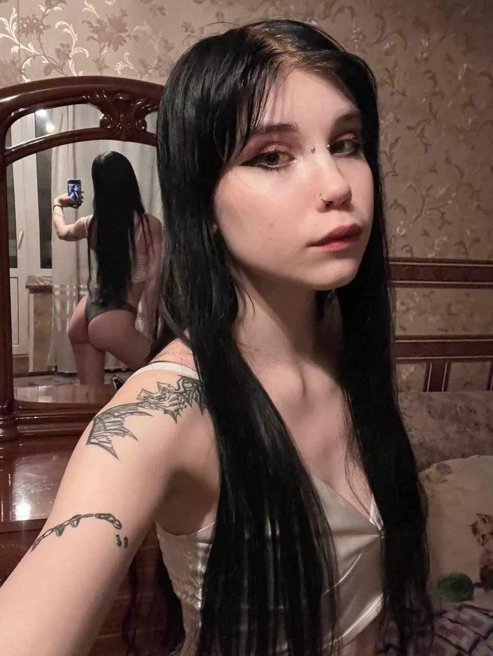 My hair is comfortable to wrap around my fist posted by Truecrochet184