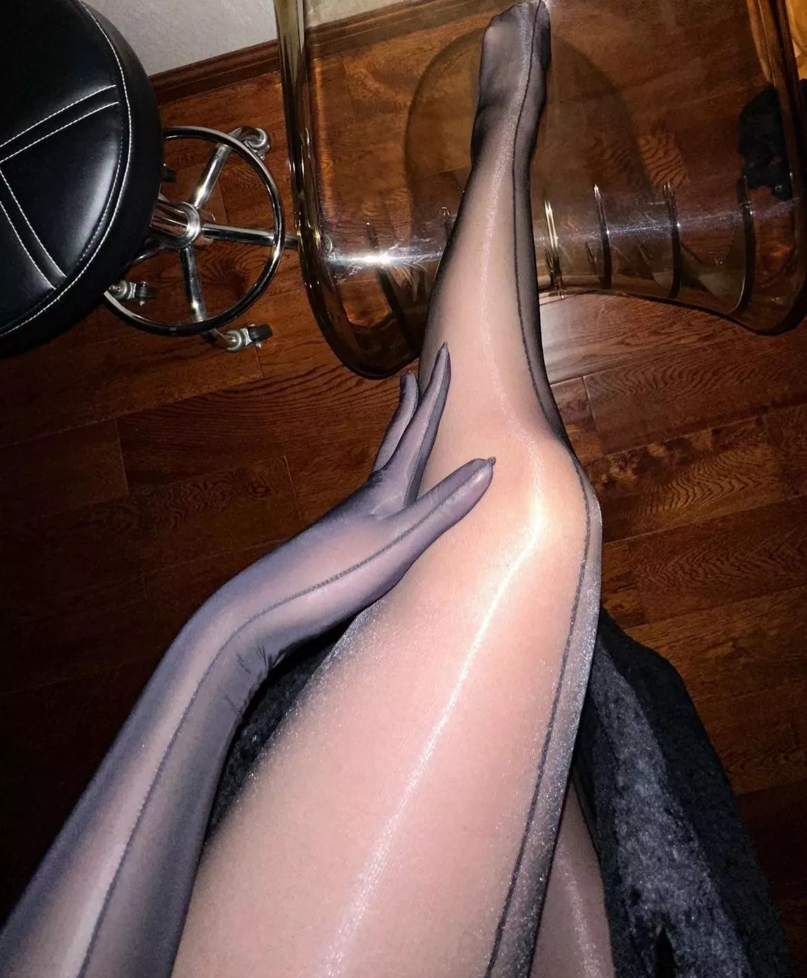 Nylon lover. posted by Microtonee