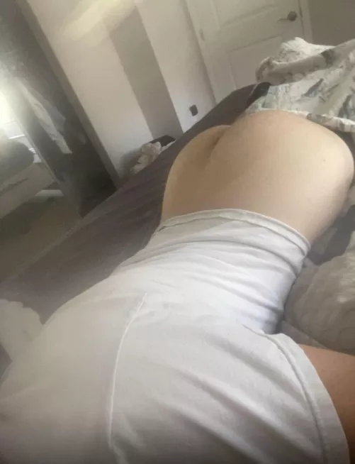 Rate me (18) by hrrsjym