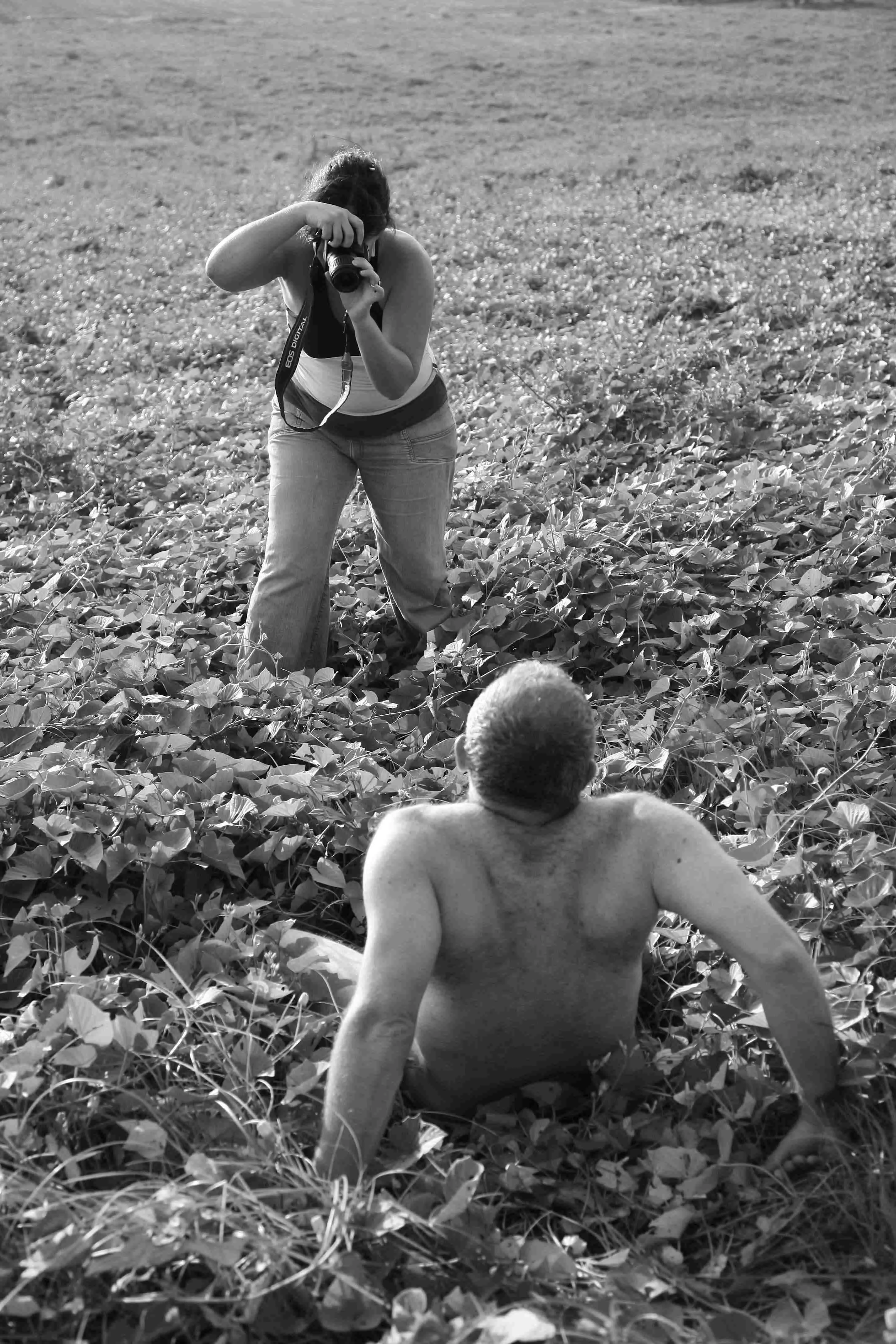 Taking pictures posted by Sunnysideup60