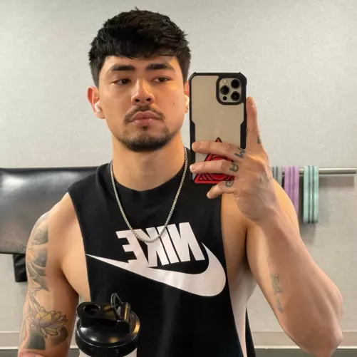 That mandatory selfie when you just finished working out and still pumped... by king_leo_ace88