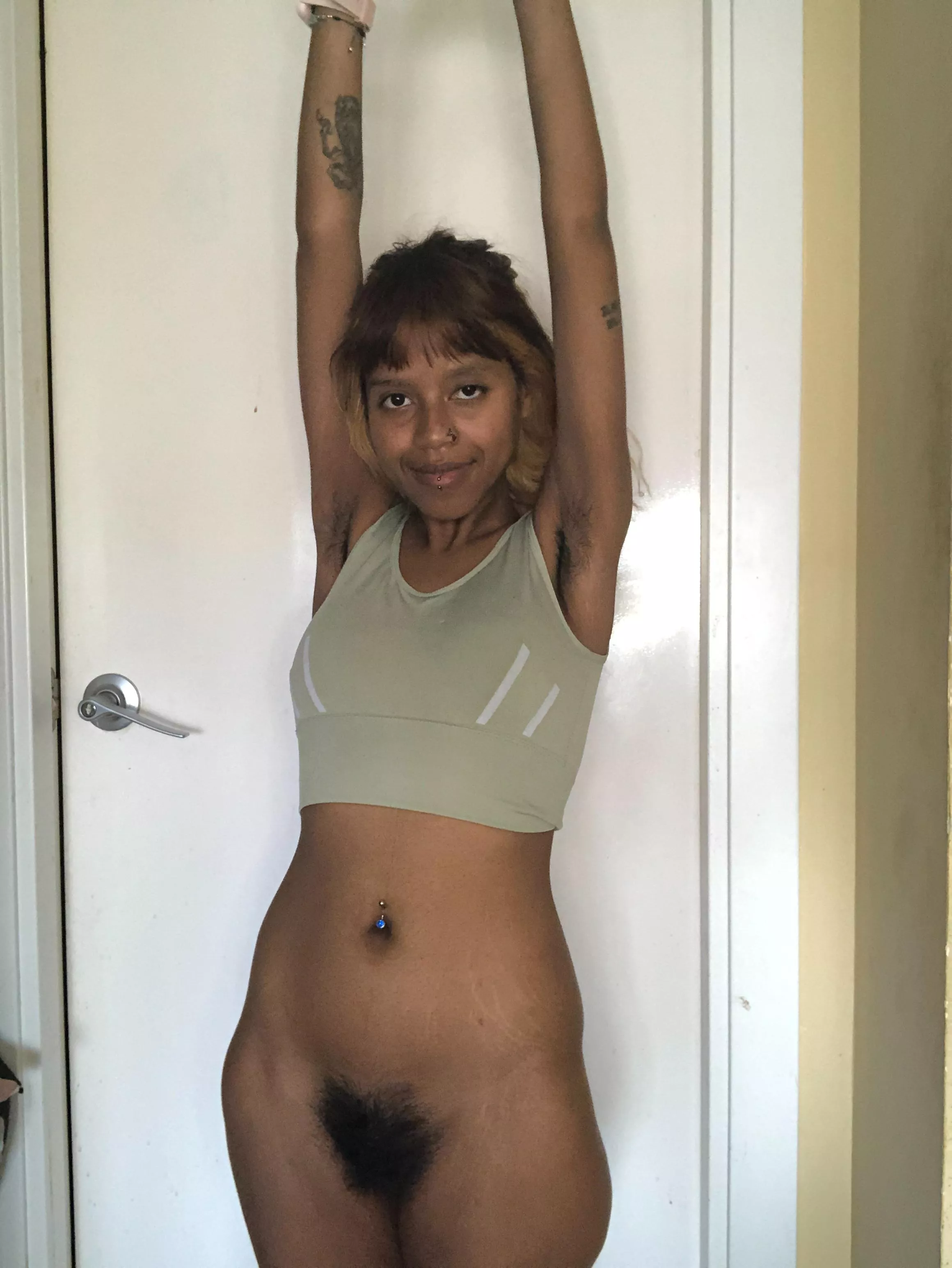 Think my fat brat pussy looks better with some hair posted by perona_hime