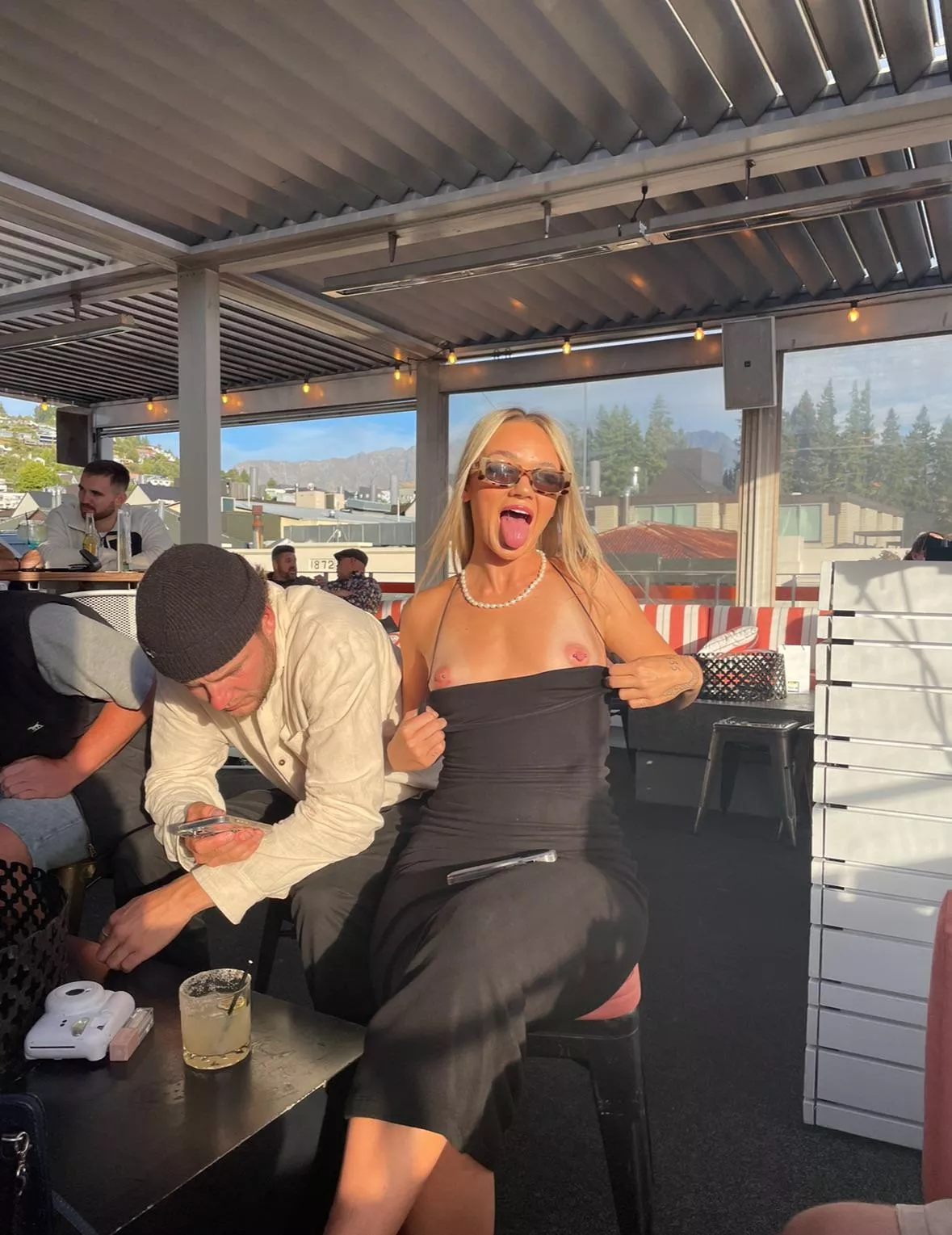 tits out in town  posted by keeksuncensoreddd