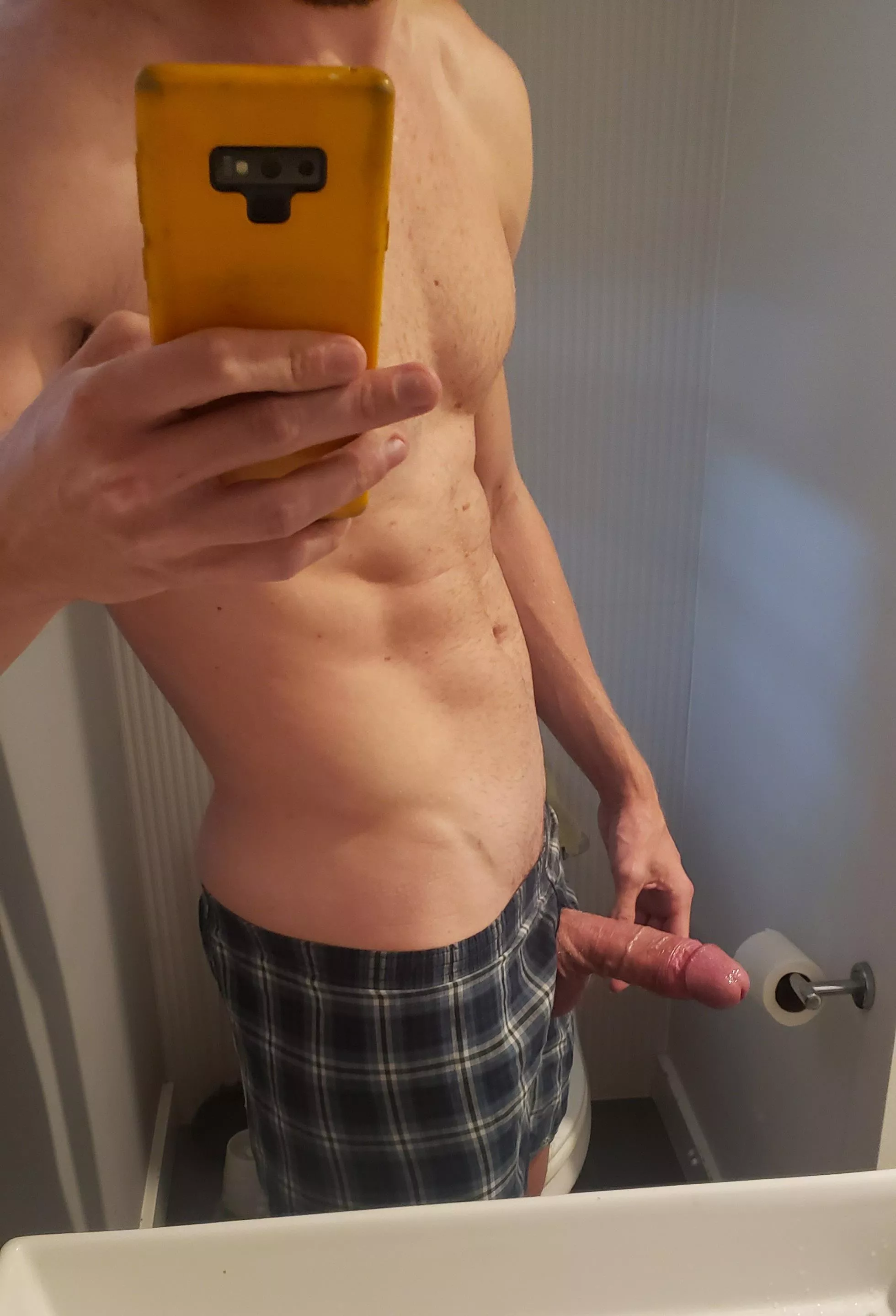 Weekend vibes. Are you with me? Comment below 👇 posted by Working-Group-9152