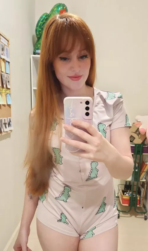 Wish my hair was longer by itsrinababe