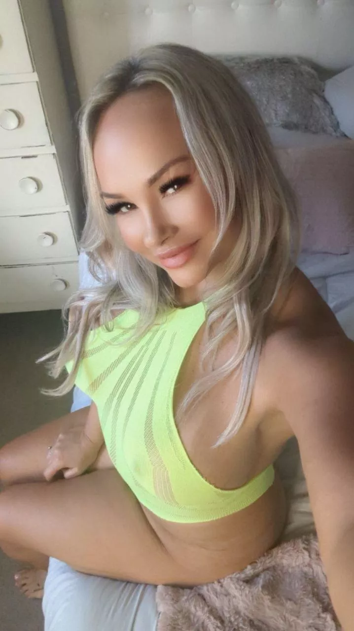 Yay it's the weekend... Think we would leave the bedroom  posted by SassySuz48